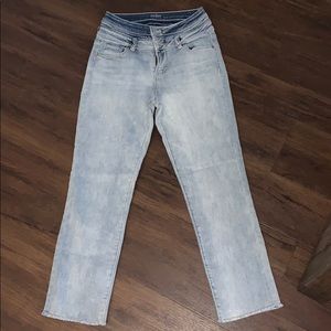 Women’s High Waist Straight Crop Jeans